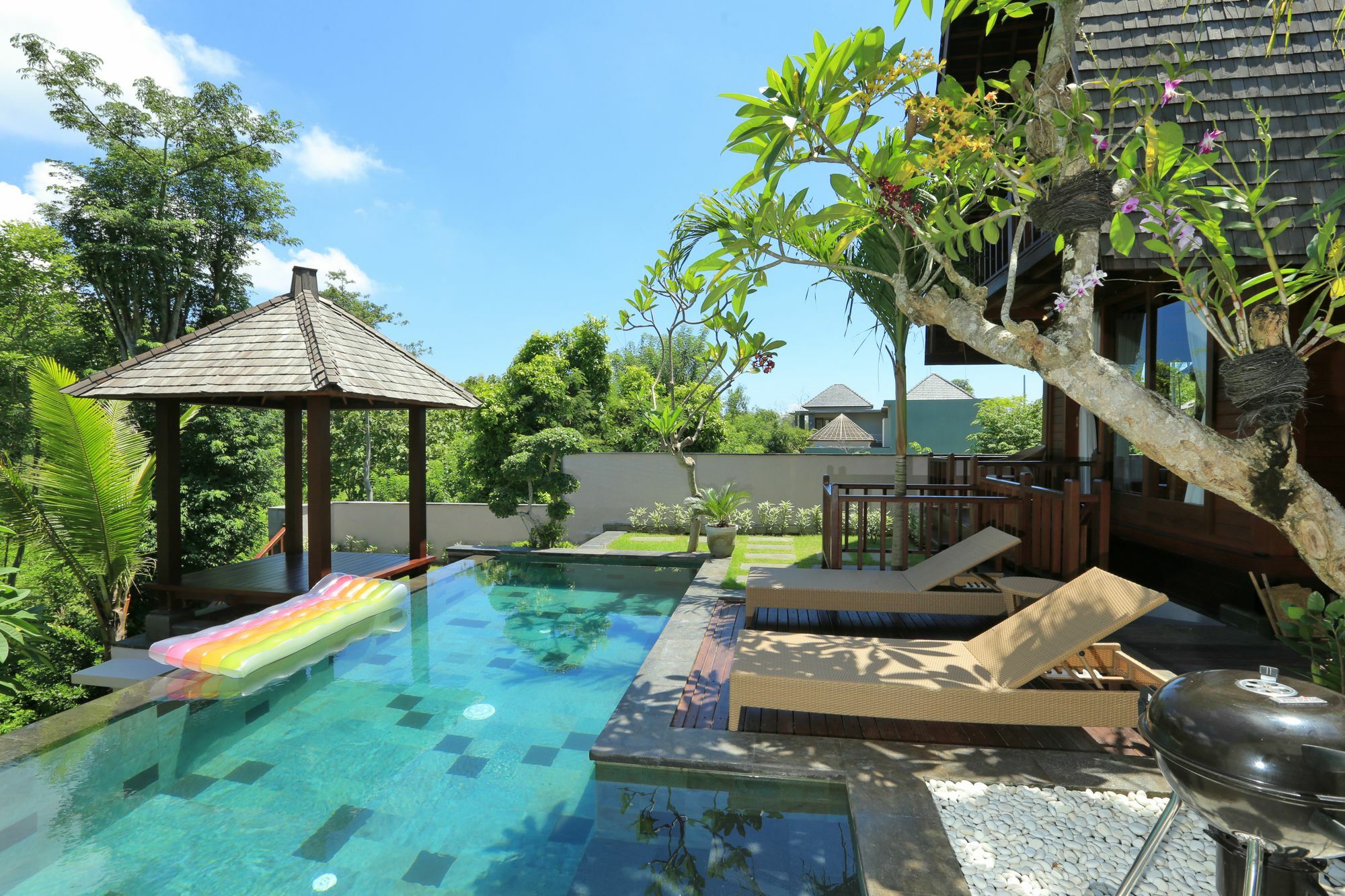 Raja Woods Villa Jimbaran  Luaran gambar
